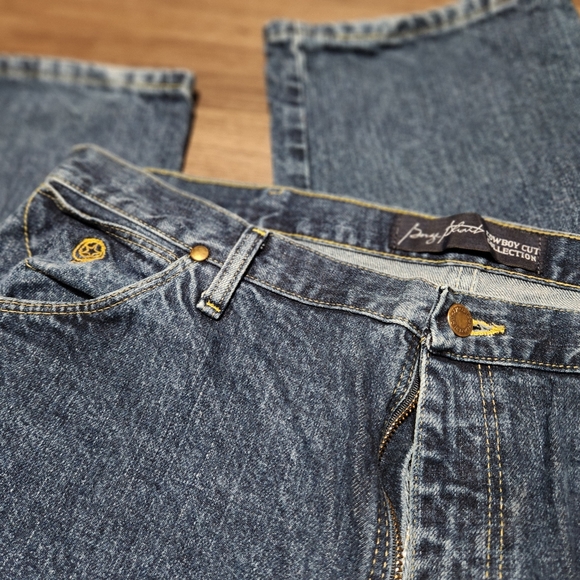 Men's George Strait Original Fit Cowboy Cut Collection - Picture 3 of 3